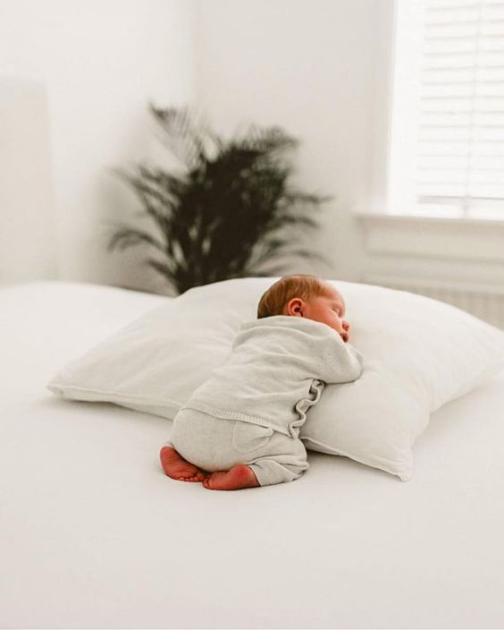 درمان بی خوابی نوزادان و تنظیم زمان خواب نوزاد